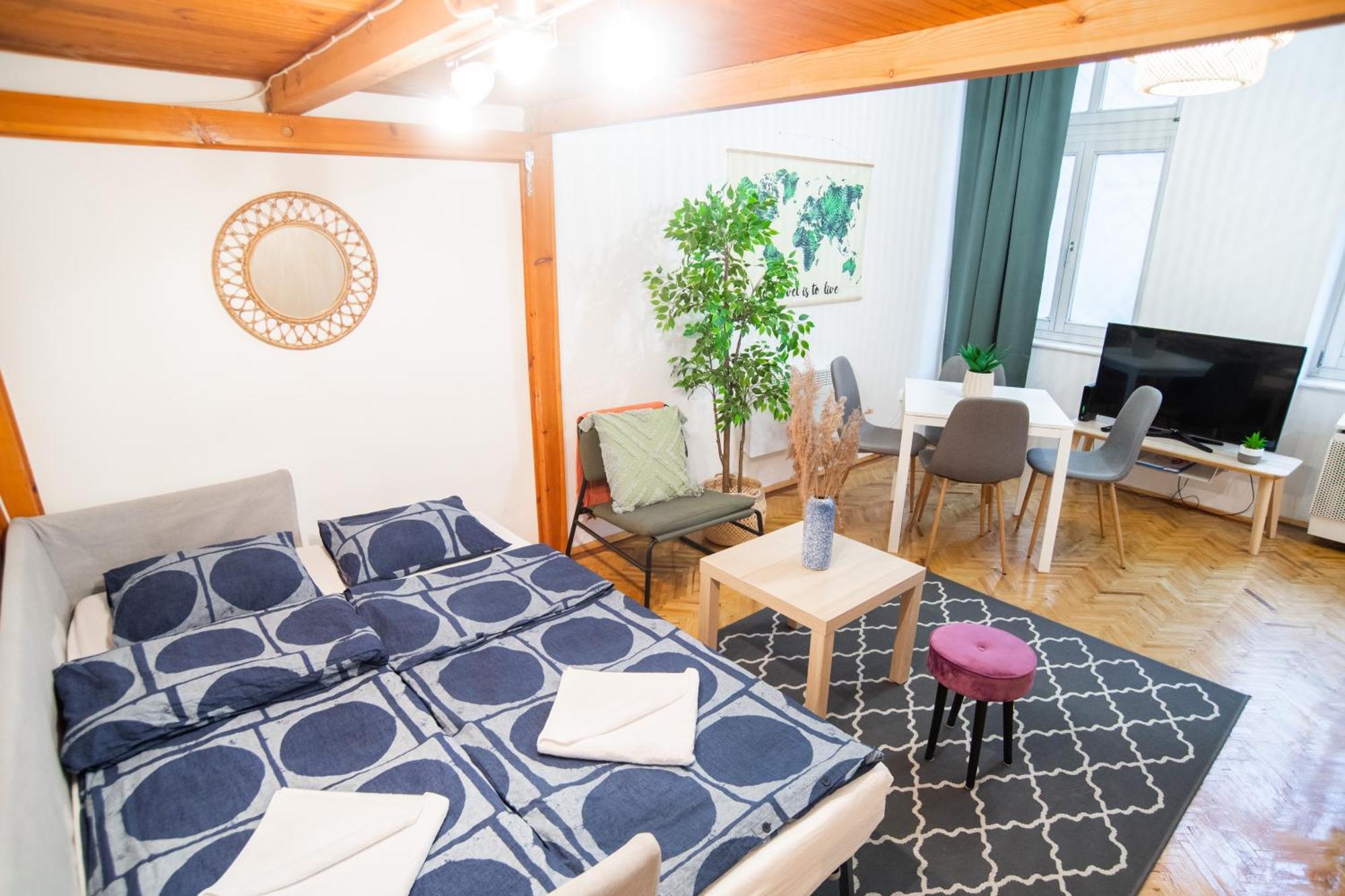 Lovely Apartment In Erzsebetvaros A57 Boedapest Buitenkant foto