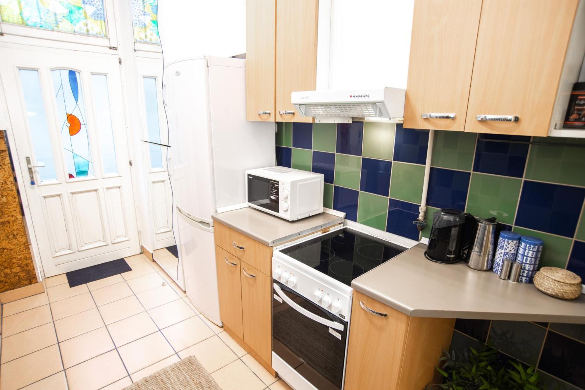 Lovely Apartment In Erzsebetvaros A57 Boedapest Buitenkant foto