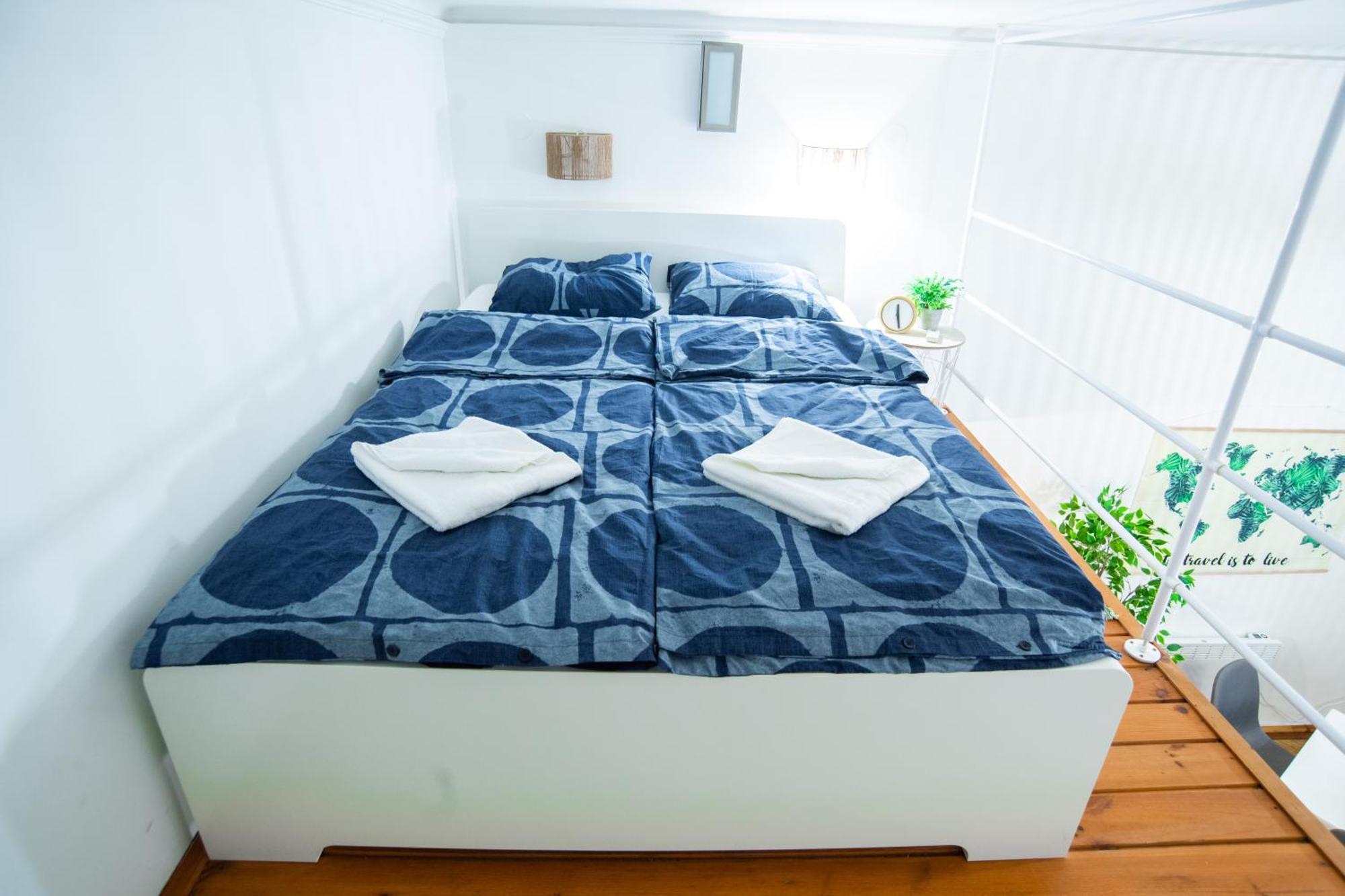 Lovely Apartment In Erzsebetvaros A57 Boedapest Buitenkant foto