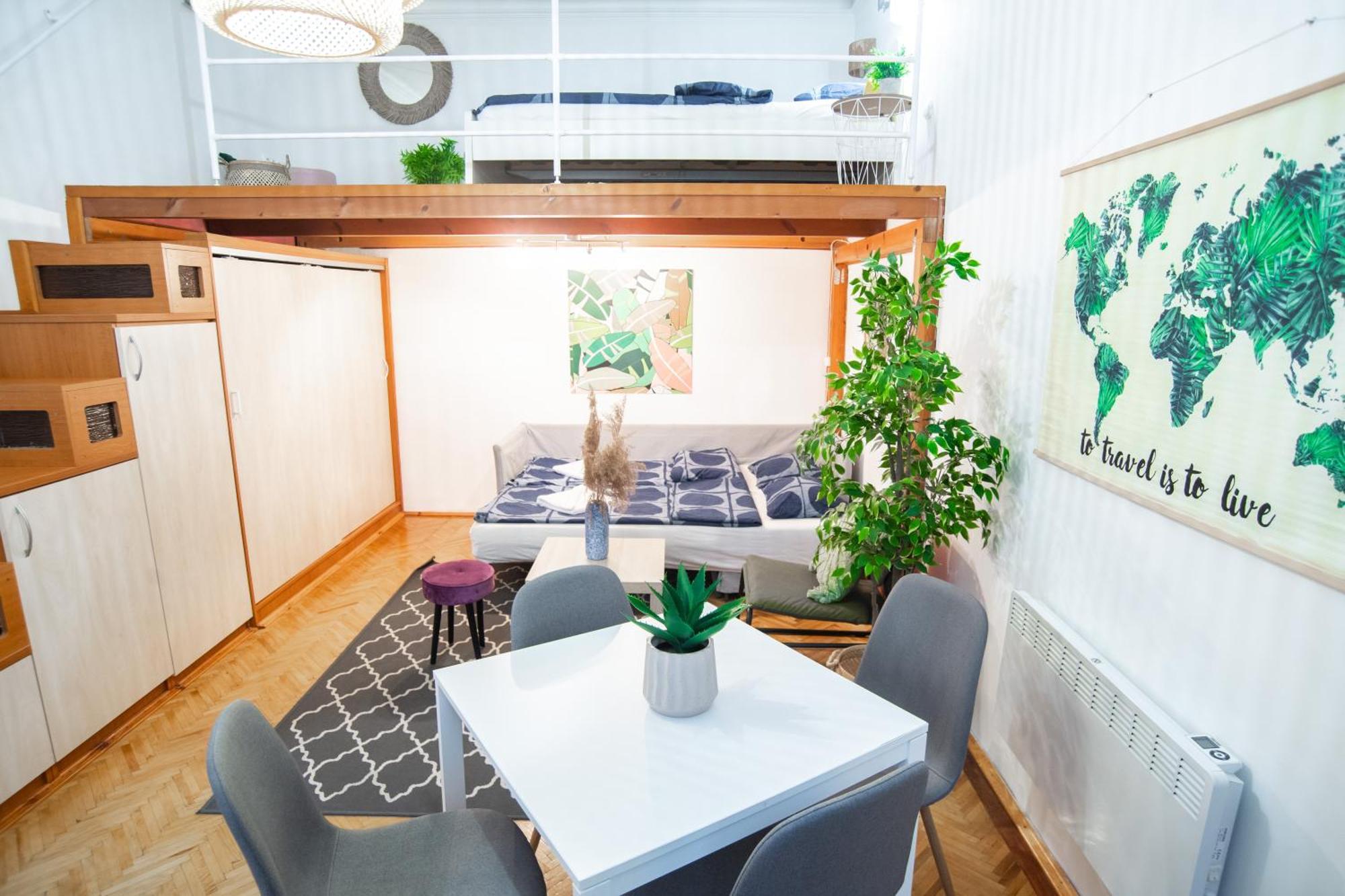 Lovely Apartment In Erzsebetvaros A57 Boedapest Buitenkant foto